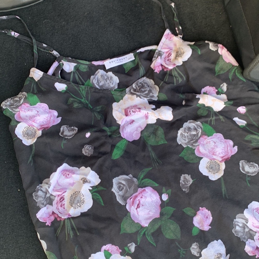 Equipment: camisole tank